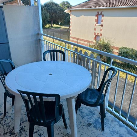 Appartement Le Verdon Sur Mer Esterno foto